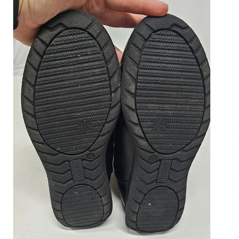 Totes Elsa-T Black Quilted Faux Fur Lined Winter Boots Womens 9W 100-0809